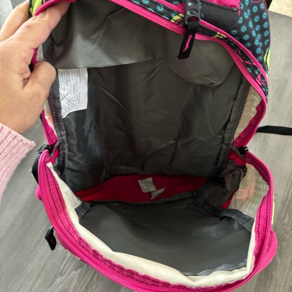 High Sierra loop hiking outdoors backpack hot pink NWT - Picture 9 of 12